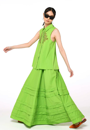 MILVA Green Outfit